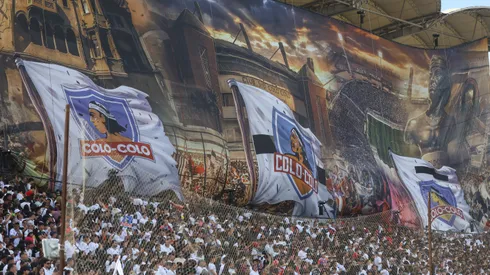 Ojo Colo Colo: El club que nada contra la corriente por la presencia de hinchada visitante.