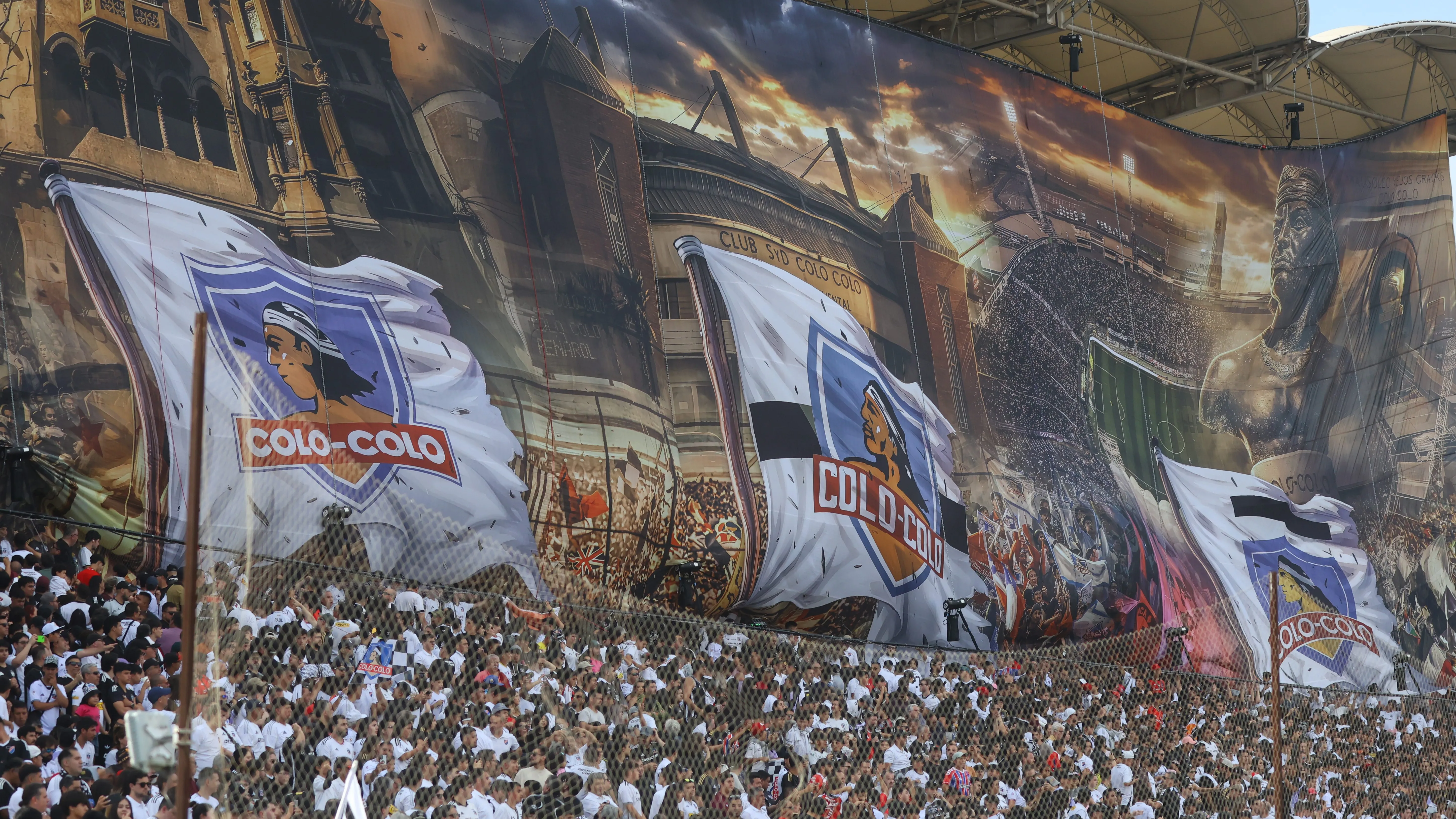 CSD Colo Colo organiza un partido benéfico por los afectados en el sur.