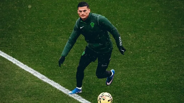 DT de Elche está fascinado con Lucas Cepeda.