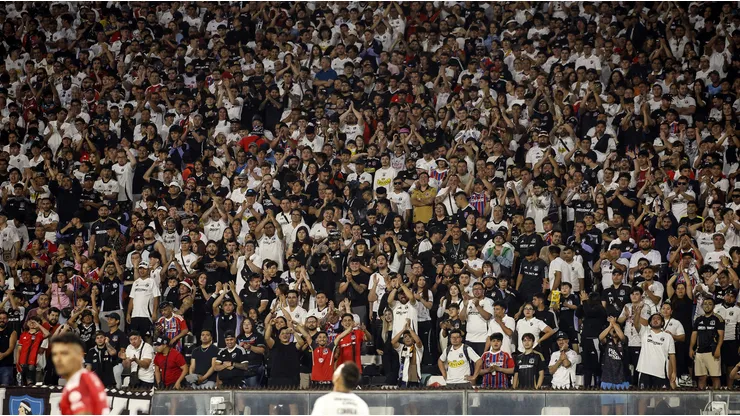 La reacción de los hinchas de Colo Colo por alza en precio de entradas.