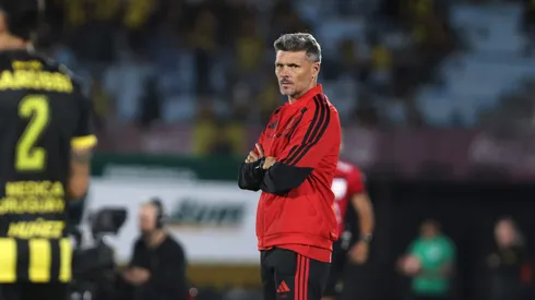 La decisión de Fernando Ortiz con los arqueros de cara al debut de Colo Colo ante Limache.