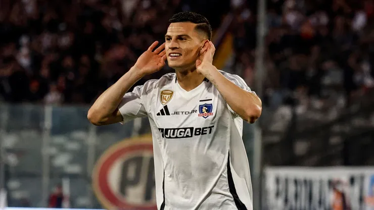 Lucas Cepeda, que marcó 15 tantos y repartió siete asistencias en 72 juegos con Colo Colo, podría tener su debut en Elche ante Barcelona.