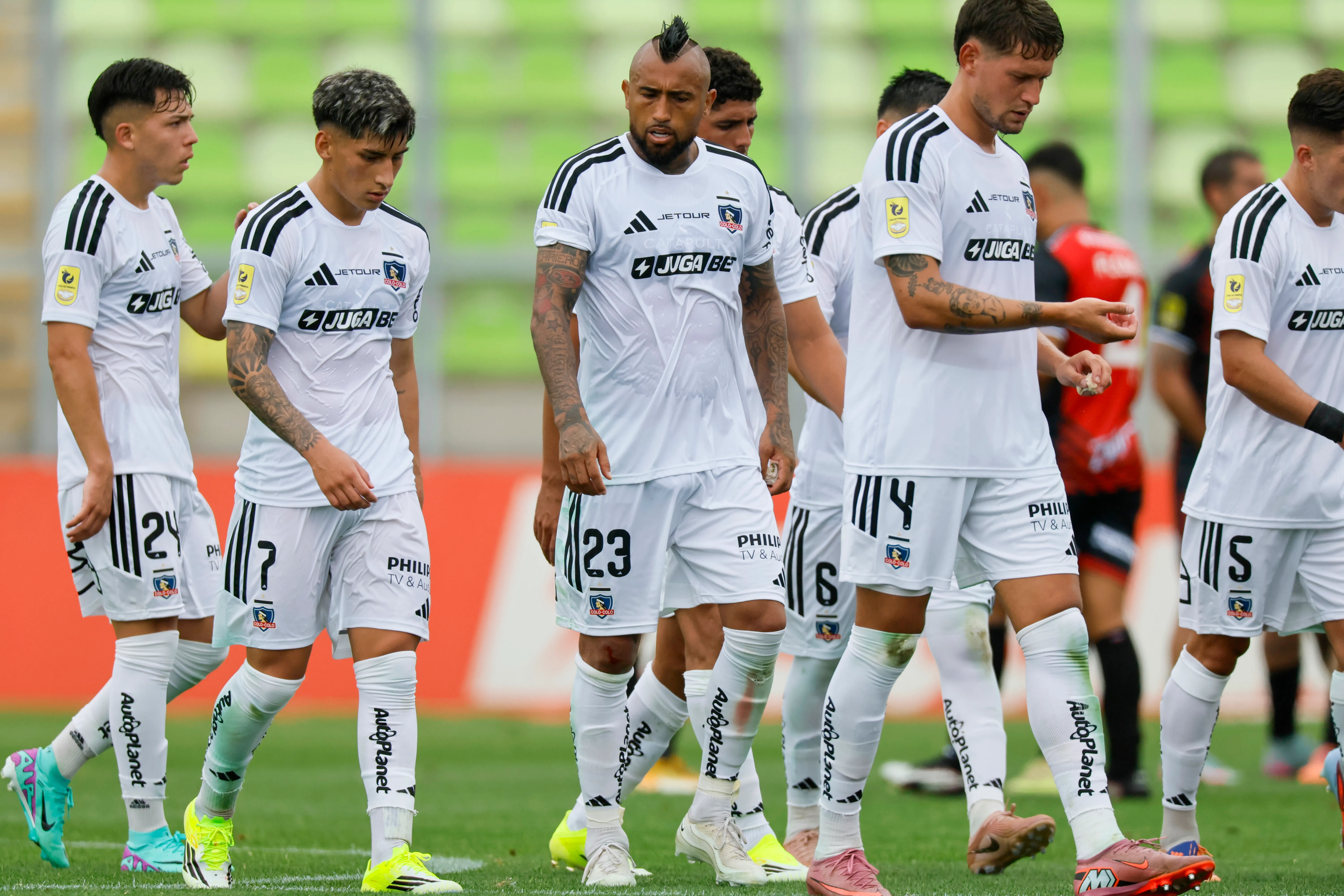 El Cacique hizo el ridículo y sufrió una dura derrota por 3 a 1 ante Deportes Limache. 