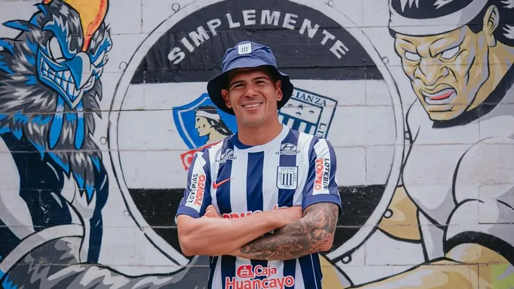 Esteban Pavez se sincera y saca pecho por su paso en Colo Colo.