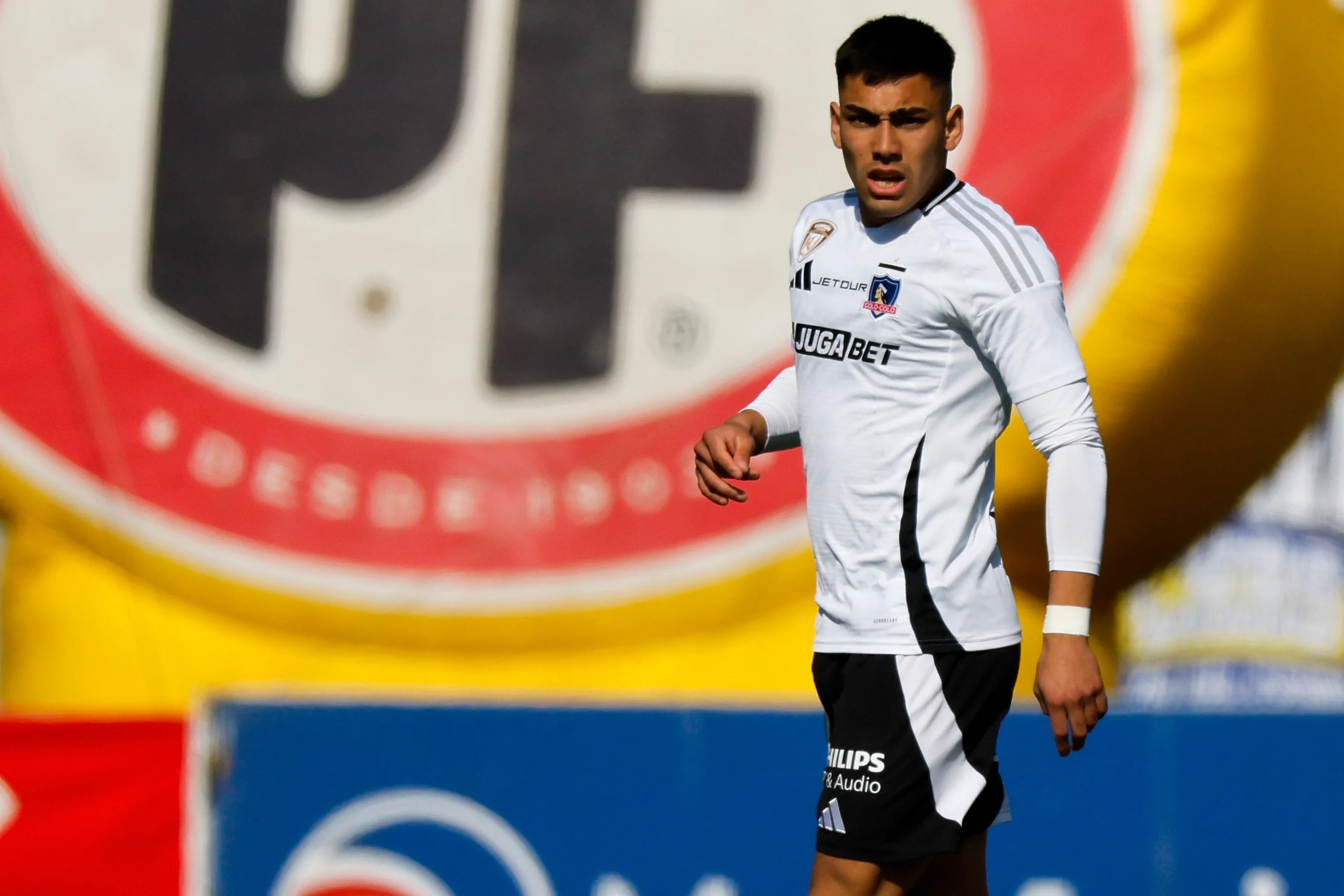 El zaguero vio acción en la temporada anterior de la mano de Jorge Almirón.