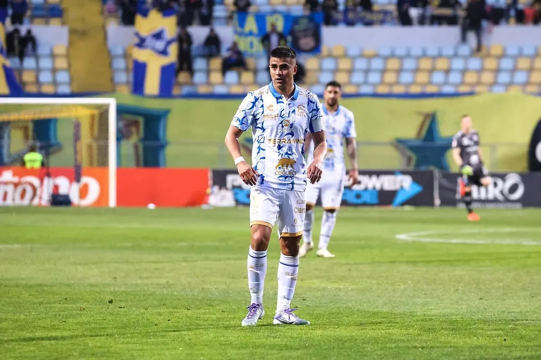 Álvaro Madrid pasa los exámenes médicos y se acerca a Colo Colo.Imagen: Instagram Eduardo Guajardo