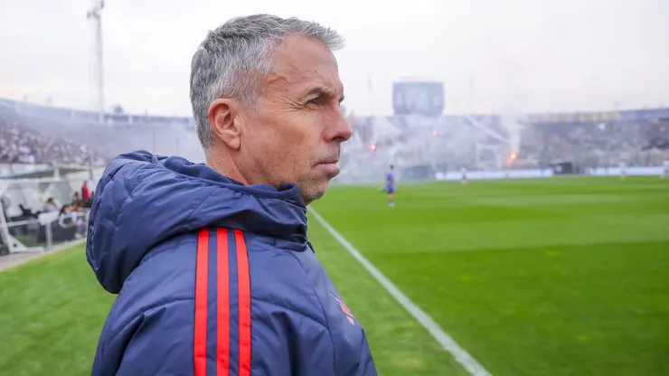 Esto dice Gustavo Álvarez sobre la opción de dirigir a Colo Colo.