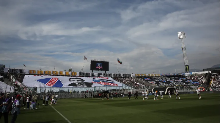 Colo Colo en sus debut de liga en Pedrero