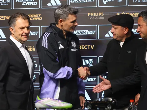 ¡CSD Colo Colo golpea la mesa en ByN!