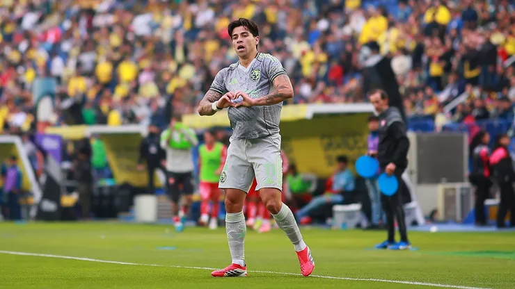Colo Colo no baja los brazos por Víctor Dávila como posible refuerzo para el 2026