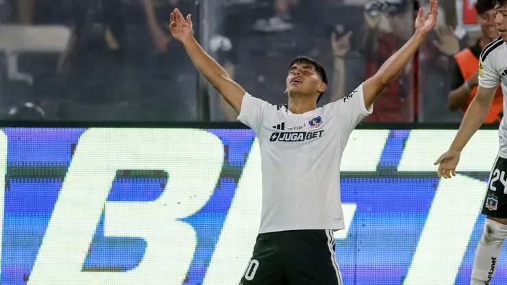Colo Colo da la mano a su cantera