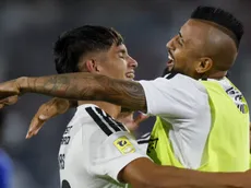 Arturo Vidal llena de elogios a Yastin Cuevas y le pone sus fichas en Colo Colo