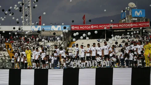 Colo Colo tendrá una Noche Alba Solidaria.
