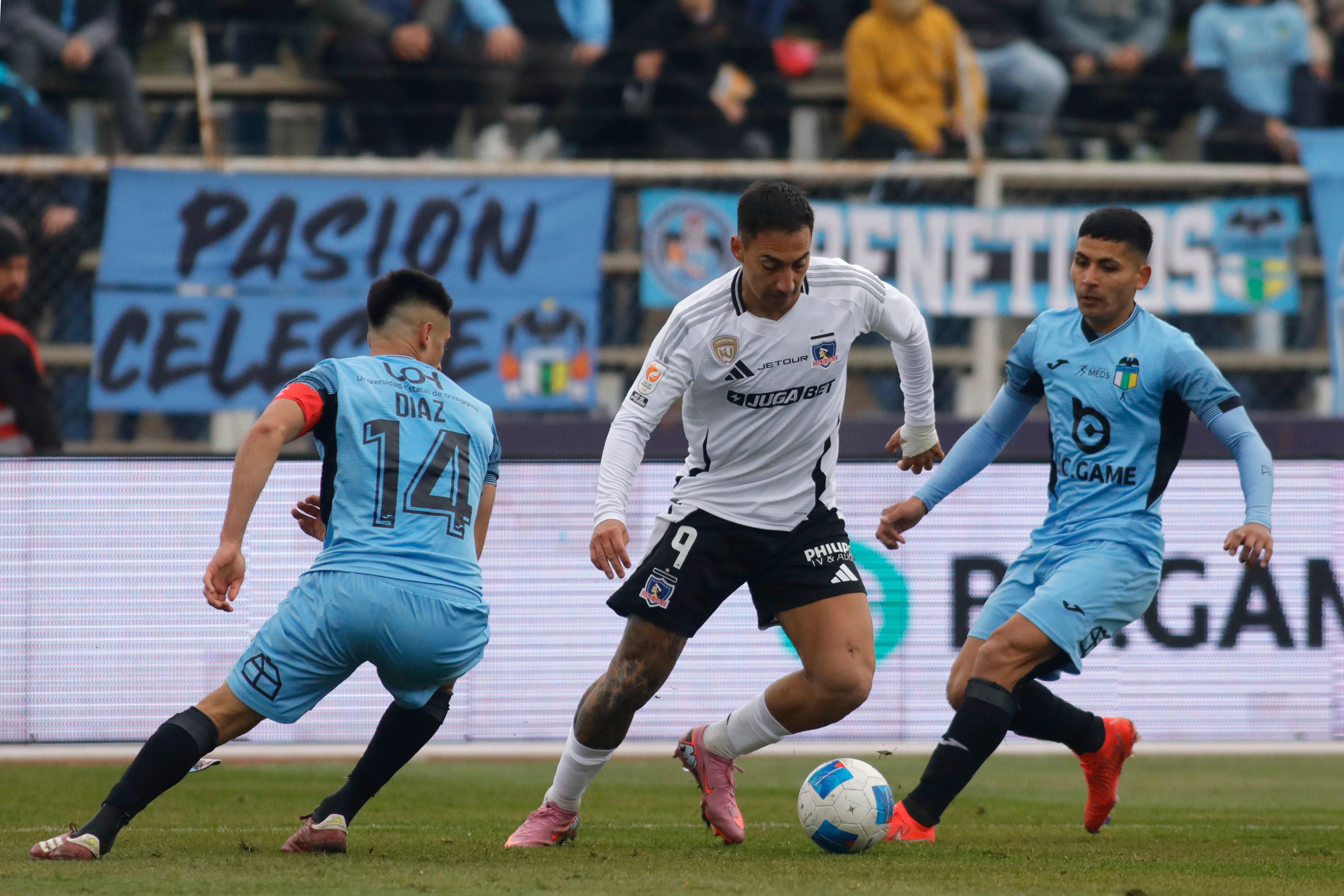 Colo Colo se medirá ante O’Higgins en El Teniente.Imagen: Jorge Loyola/Photosport