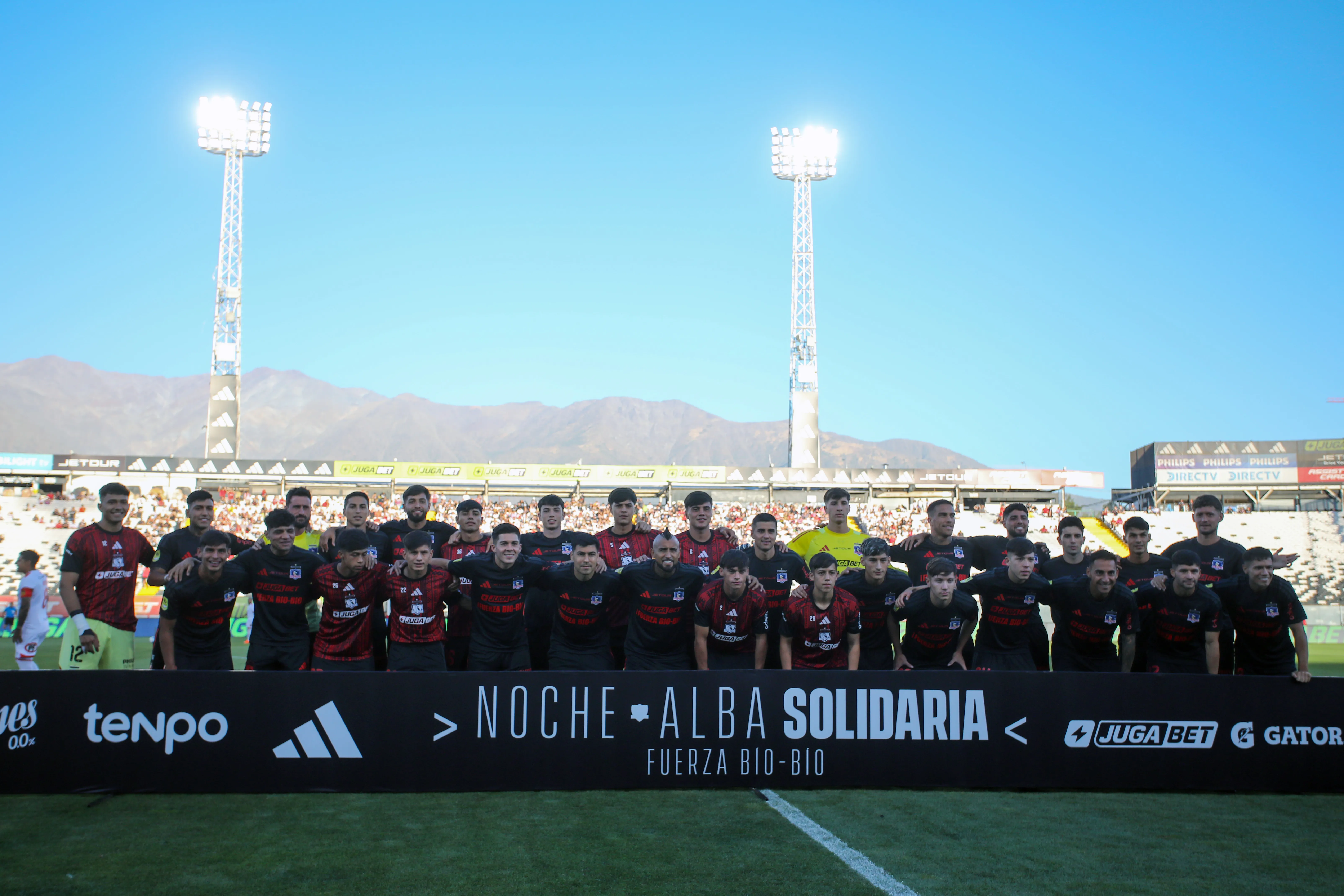 Javier Méndez jugó en la Noche Alba Solidaria | Foto: Photosport