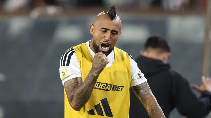 Arturo Vidal fue una de las figuras en Colo Colo vs La Calera.