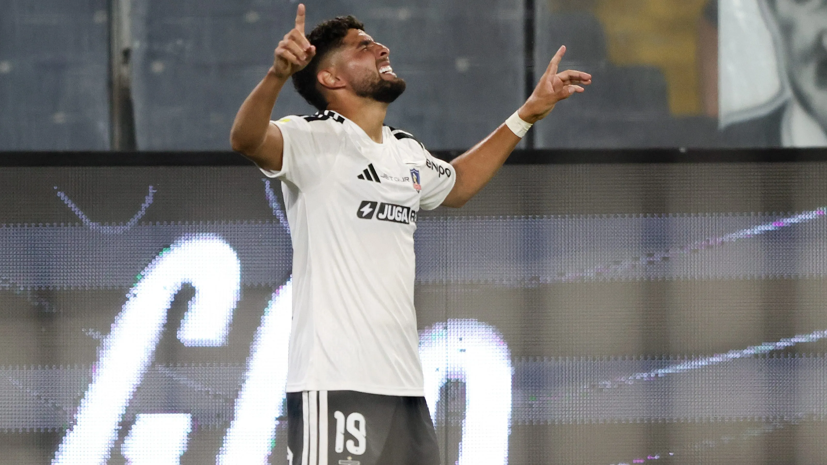 Maximiliano Romero apareció de gran forma en la delantera de Colo Colo.