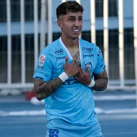 Bryan Soto es presentado como refuerzo en su nuevo equipo