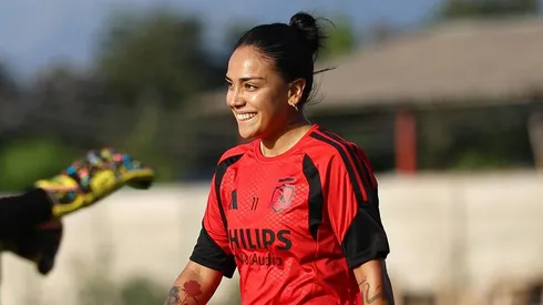 Michelle Acevedo carga contra el fútbol femenino en Chile.