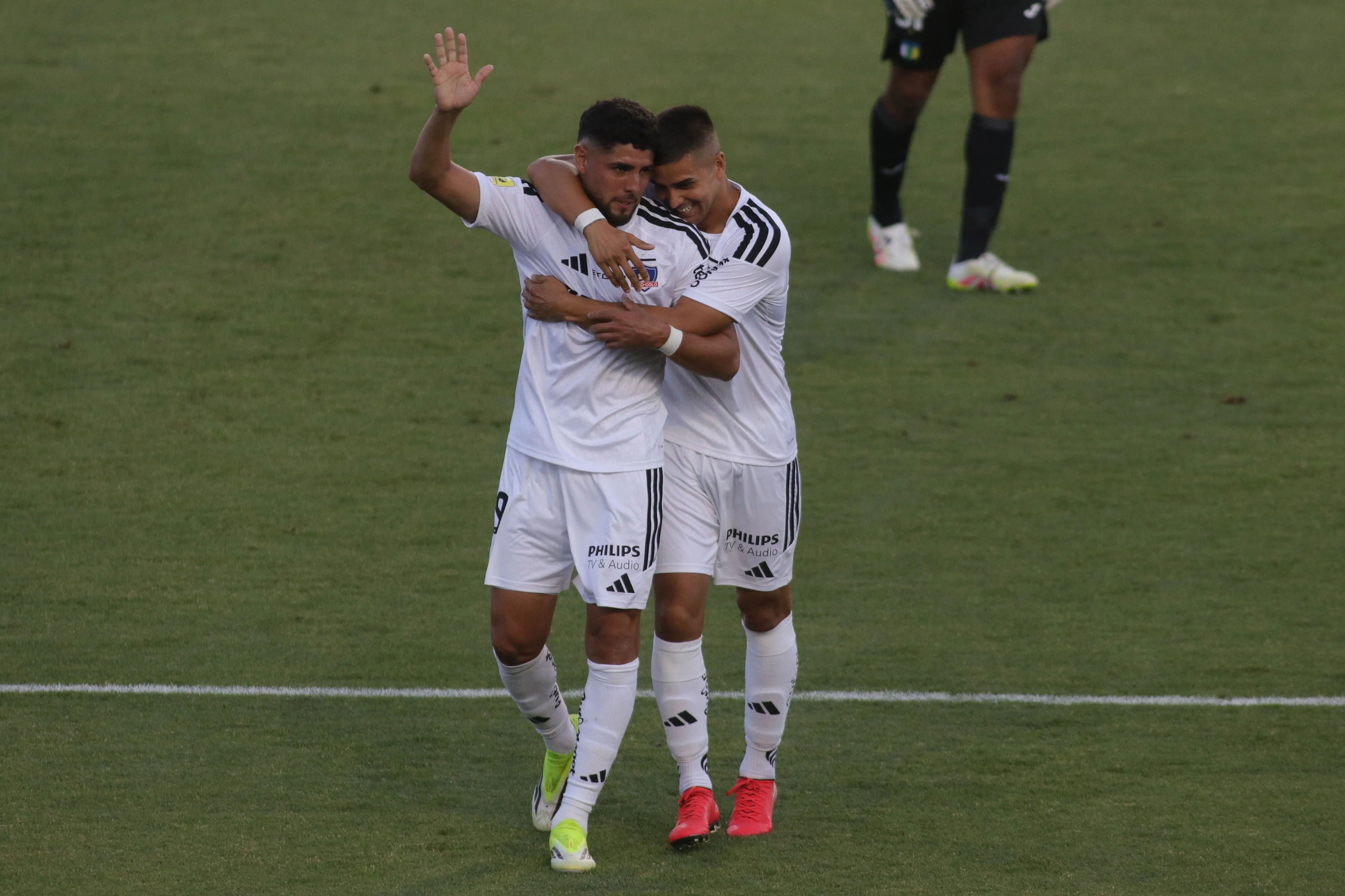 Maxi Romero marcó un gol de antología ante O'Higgins, pero fue anulado por una supuesta falta en el inicio de la jugada. 