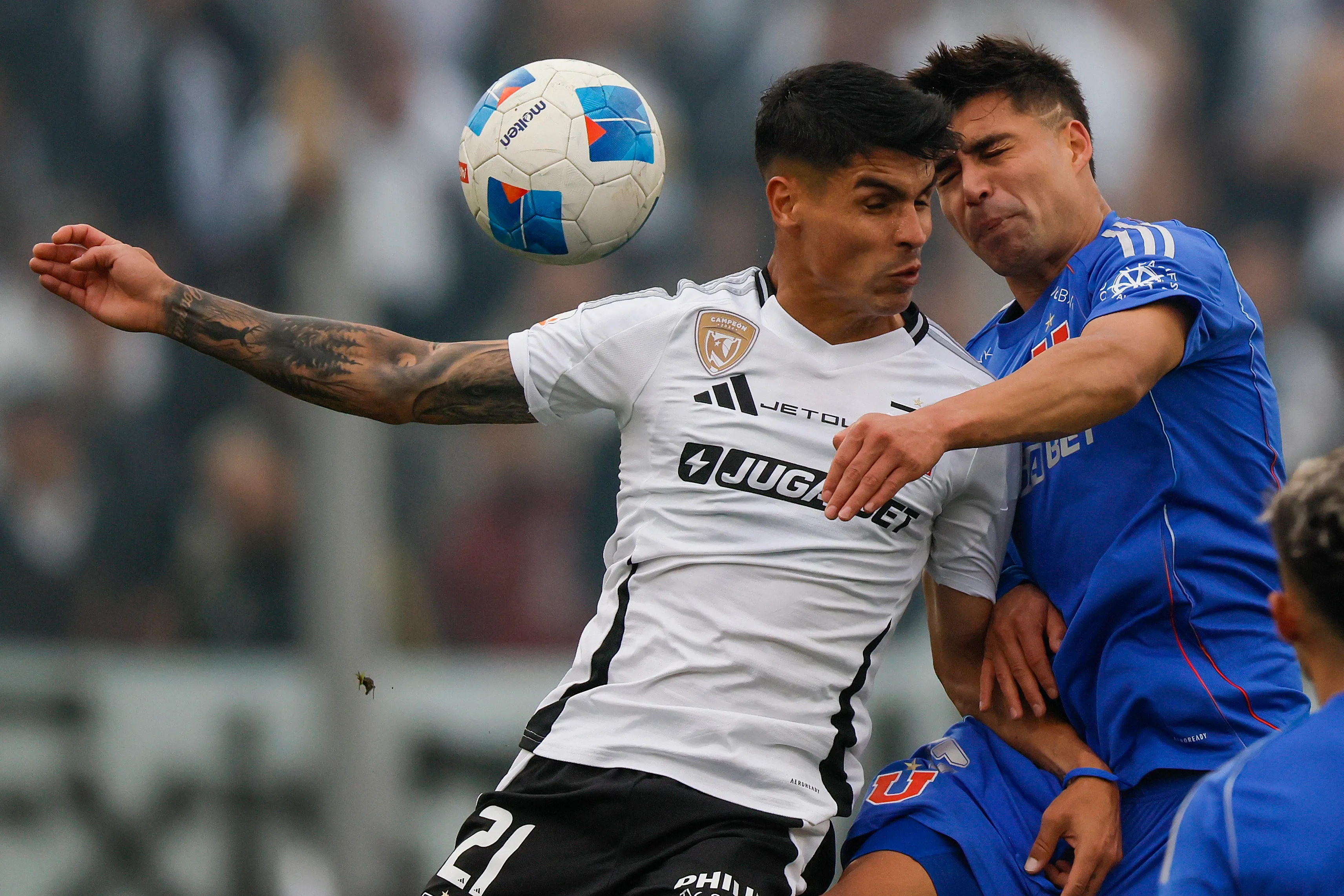 Erick Wiemberg es el que más Superclásicos jugó del actual plantel albo, con 7 duelos | Foto: Photosport