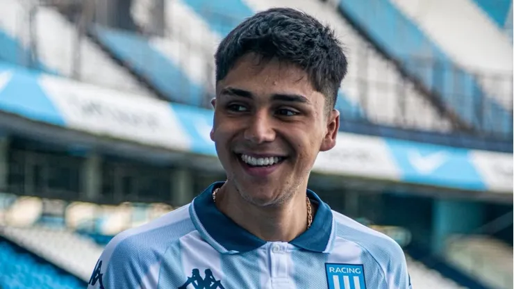 Ex Colo Colo: Damián Pizarro sigue viviendo un complejo momento en Racing.