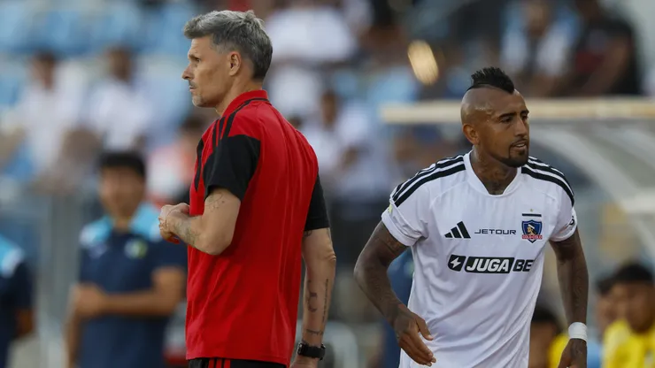 Fernando Ortiz entrenó este miércoles sin Arturo en el once