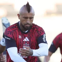 Antes del clásico: Ortiz alinea a Arturo Vidal titular en entrenamiento