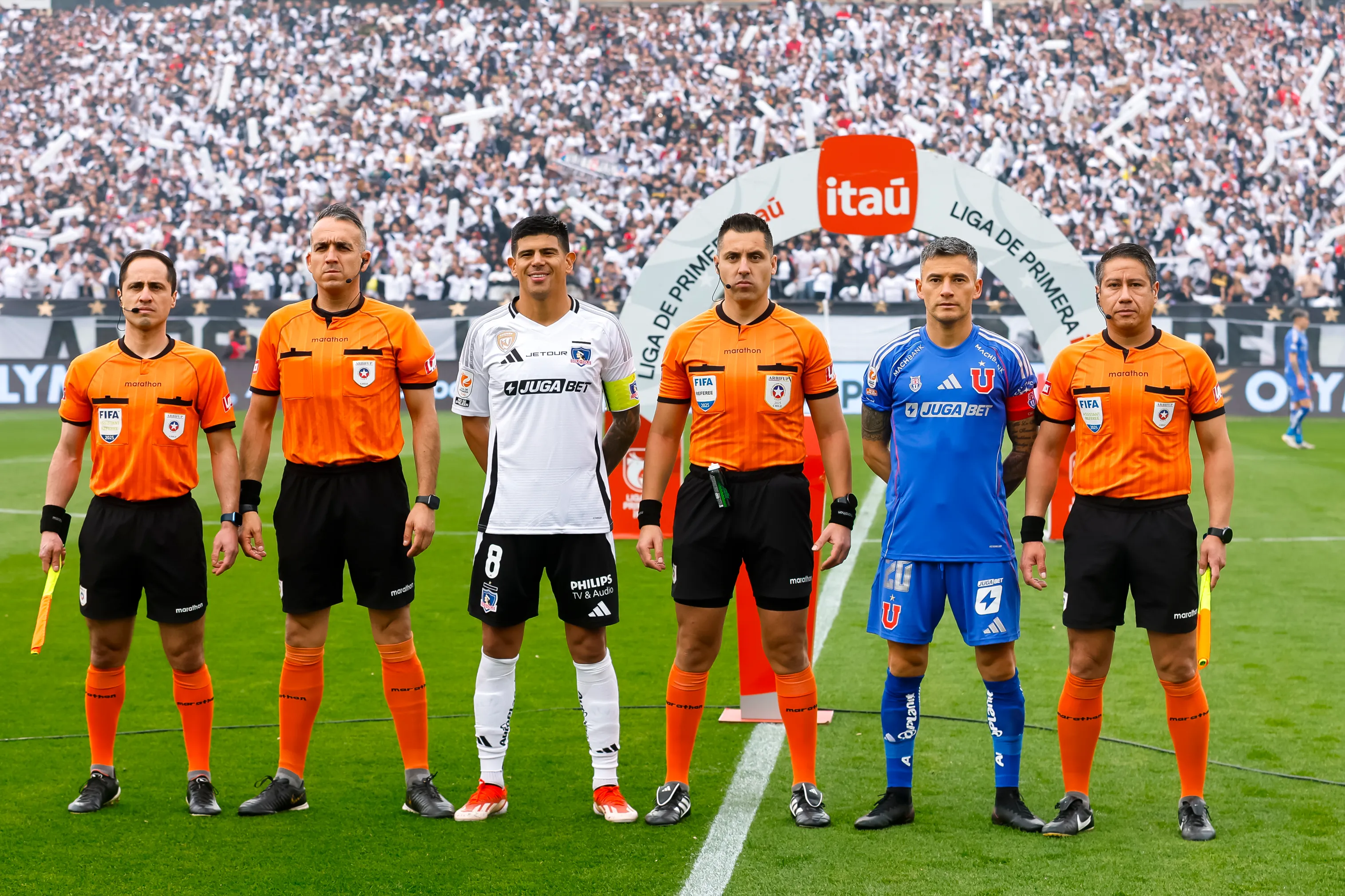 Cristian Garay arbitró el Superclásico del 2025 que se jugó en el Monumental, en donde nuevamente el Cacique salió victorioso.