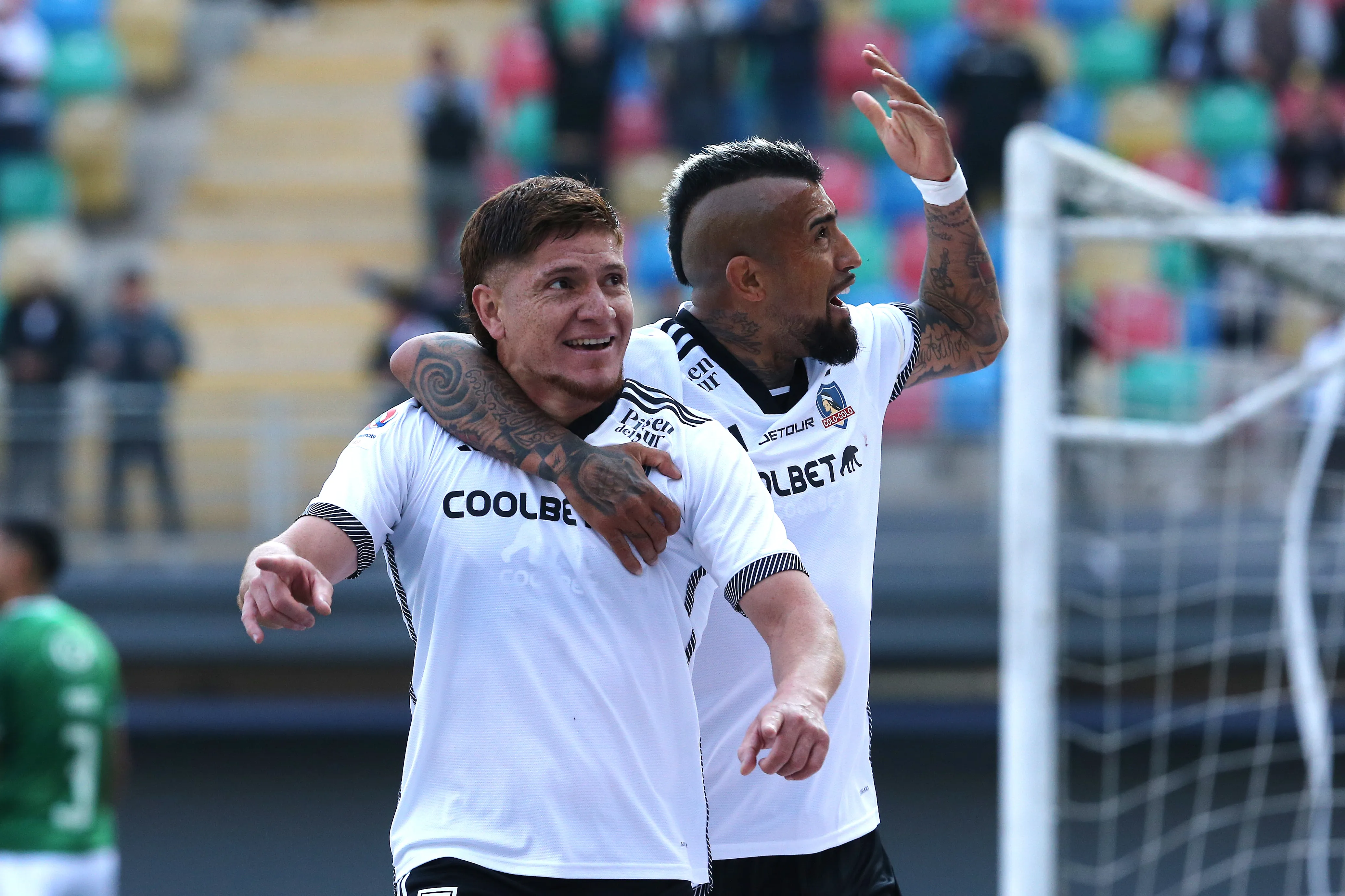 Arturo Vidal y Leonardo Gil armaron una gran amistad en Colo Colo