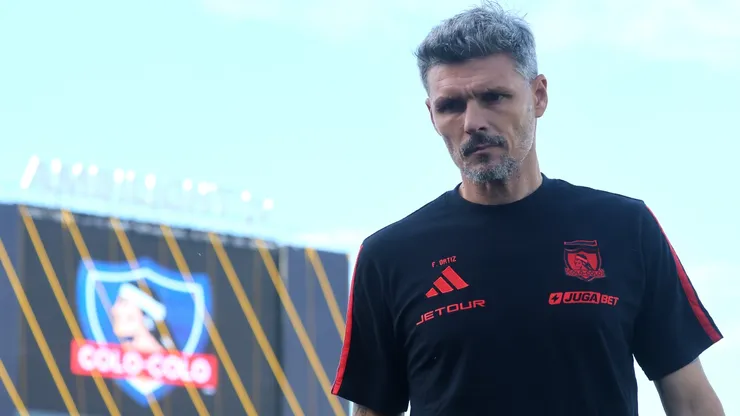 Los errores de Fernando Ortiz que condenaron a Colo Colo en el Superclásico ante la U