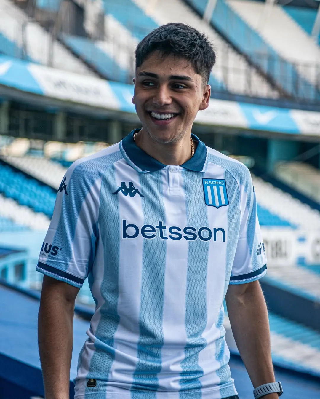 Damián Pizarro en su llegada a Racing Club. (Foto: racingclub)