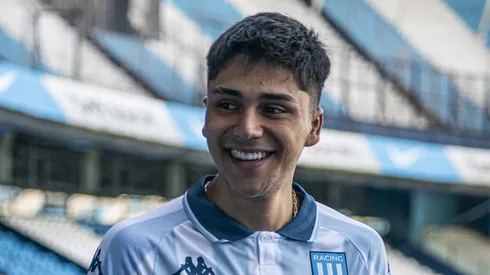 La millonaria cláusula que tiene Pizarro en caso de seguir en Racing.