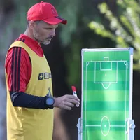 ¿Cómo le fue este año a Colo Colo con la línea de tres en defensa?