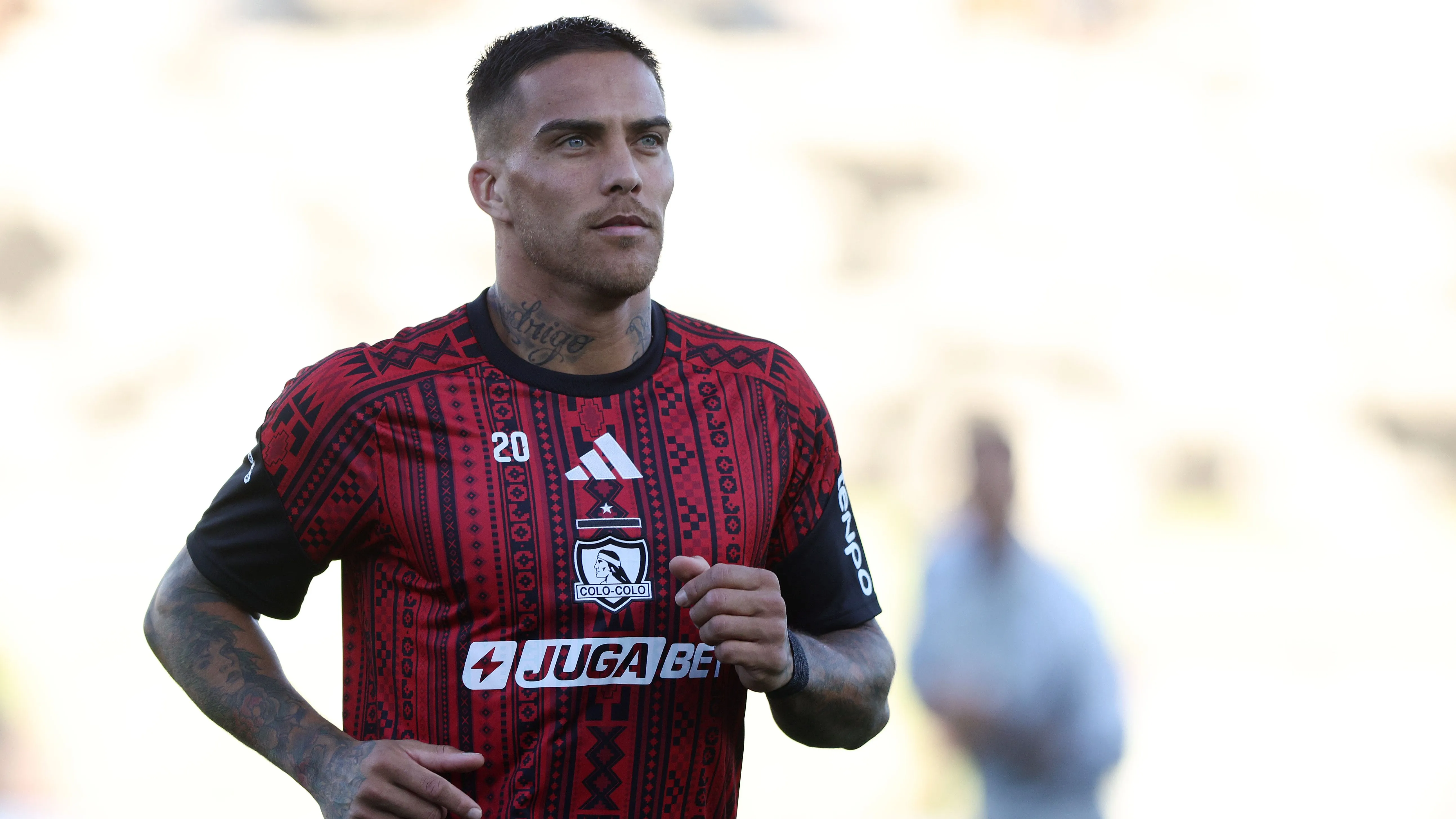 Javier Méndez espera su oportunidad en Colo Colo