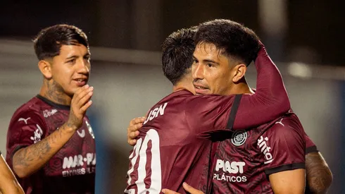 Gol de Rodríguez, triunfo de Montevideo e iguala estadística en Colo Colo.
