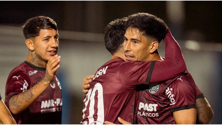 Gol de Rodríguez, triunfo de Montevideo e iguala estadística en Colo Colo.