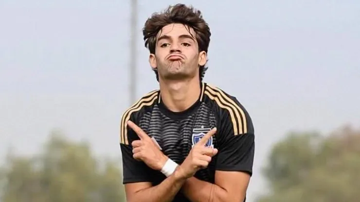 Llegó a Colo Colo como gran promesa, no se consolidó, y hoy encuentra club en Argentina.