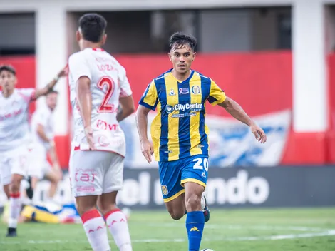 Hinchas de Central reaccionan al partido de Pizarro frente a Argentinos