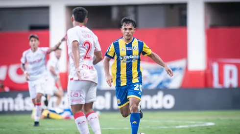 Hinchas de Central reaccionan al partido de Pizarro frente a Argentinos