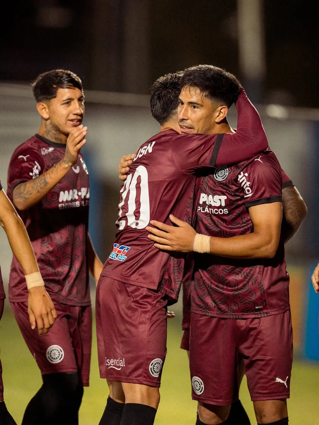 Salomón Rodríguez vive un gran momento en Montevideo City Torque. 