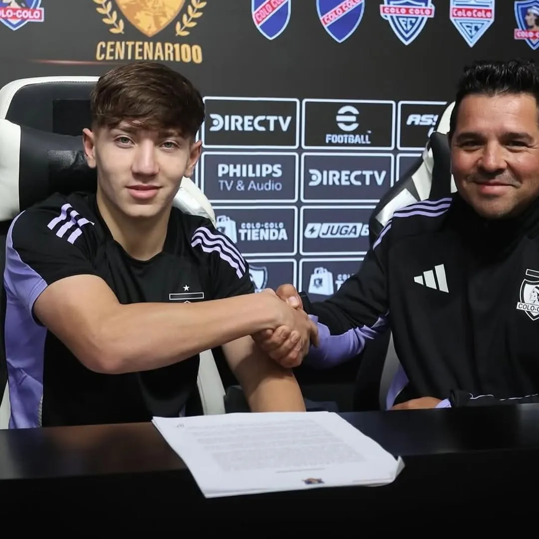 Vicente Martínez ya firmó su primer contrato como profesional de Colo Colo.