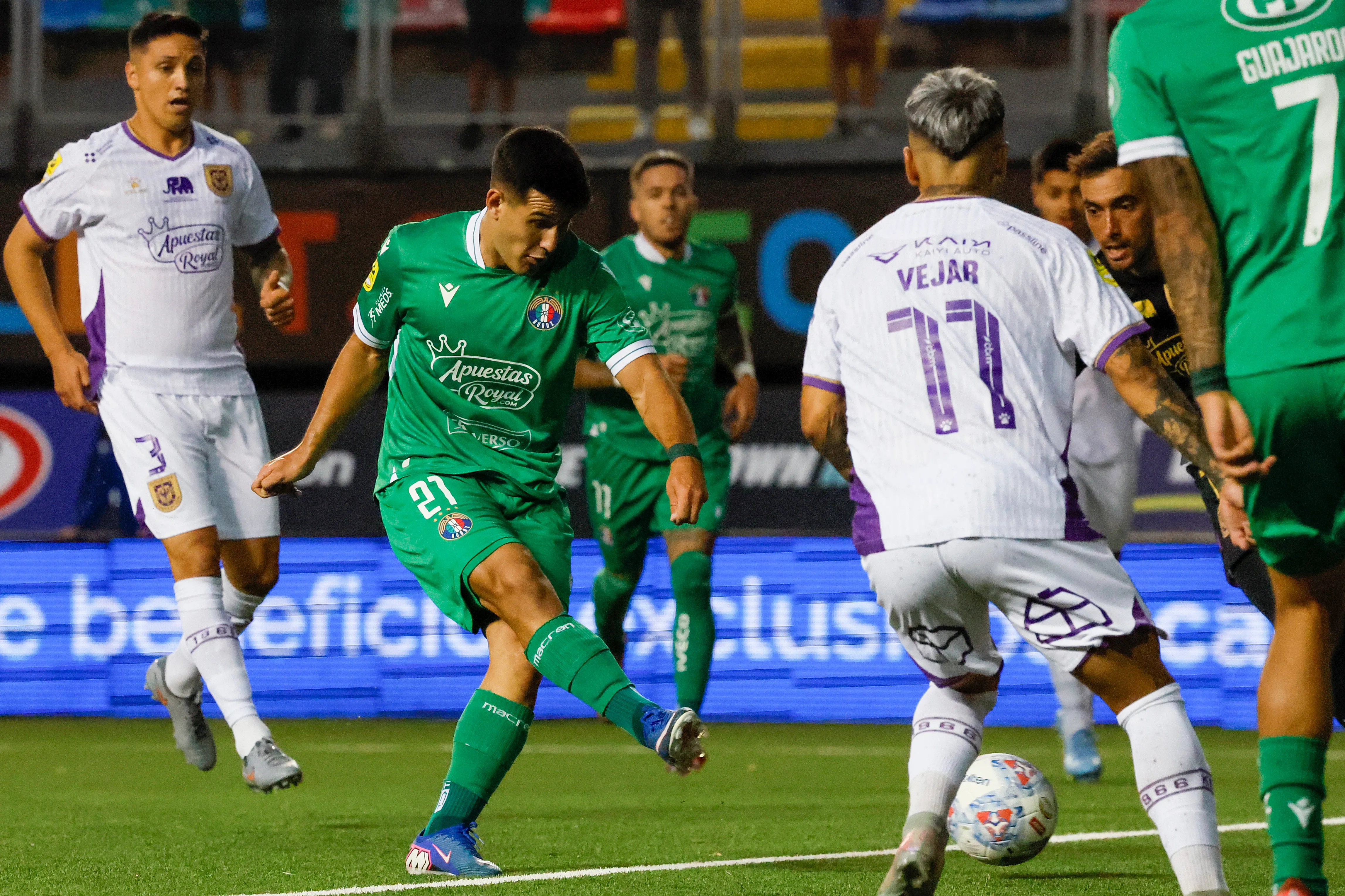 Audax Italiano y Deportes Concepción se vieron las caras en La Florida.Imagen: Andres Pina/Photosport