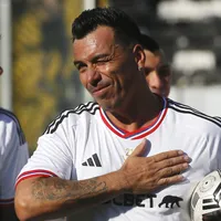 Debutó en Colo Colo, tuvo pocas oportunidades y ahora Esteban Paredes será su DT