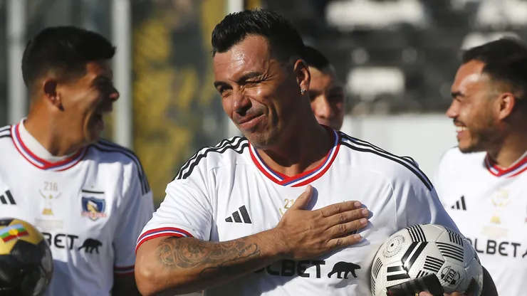 Tuvo pocas oportunidades en Colo Colo y ahora será dirigido por Esteban Paredes en histórico del fútbol chileno.