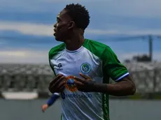 En Colo Colo le dejan recado a Manley Clerveaux ante su buen momento