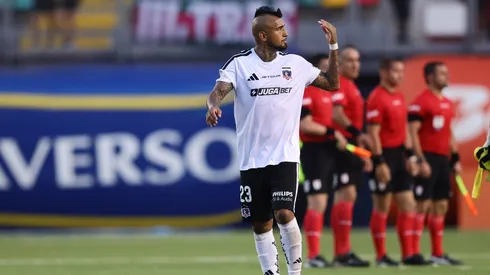 Aníbal Mosa se refiere a la posible renovación de Arturo Vidal en Colo Colo