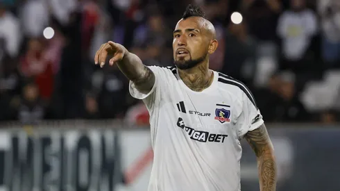 Arturo Vidal felicita a Diego Ulloa por su llamado a la Roja, pero desliza una feroz crítica a Nicolás Córdova.