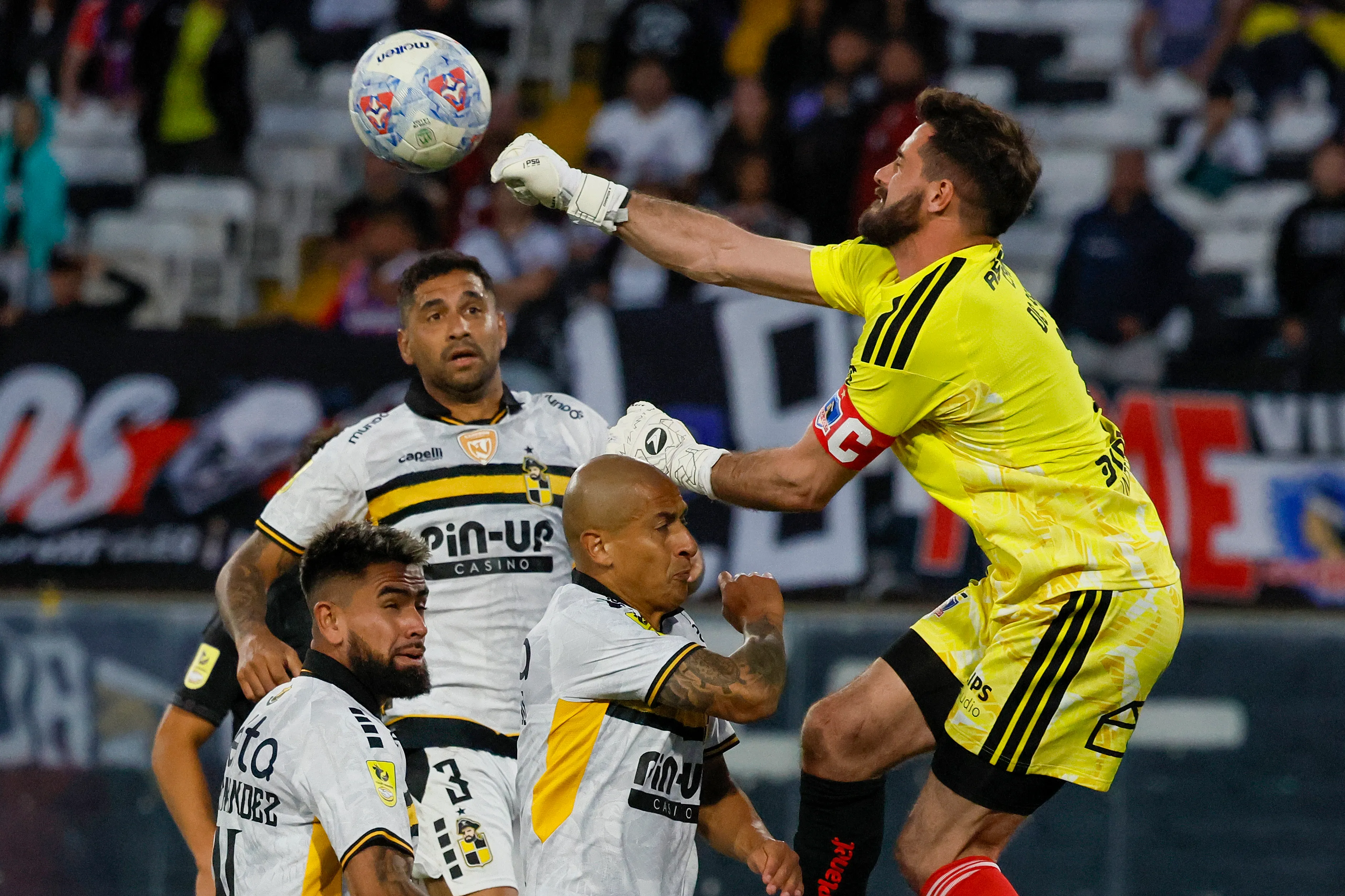 Fernando De Paul fue la figura de Colo Colo vs Coquimbo Unido | Foto: Photosport