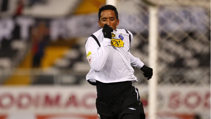 La gran promesa de Lucas Barrios con los hinchas de Colo Colo.